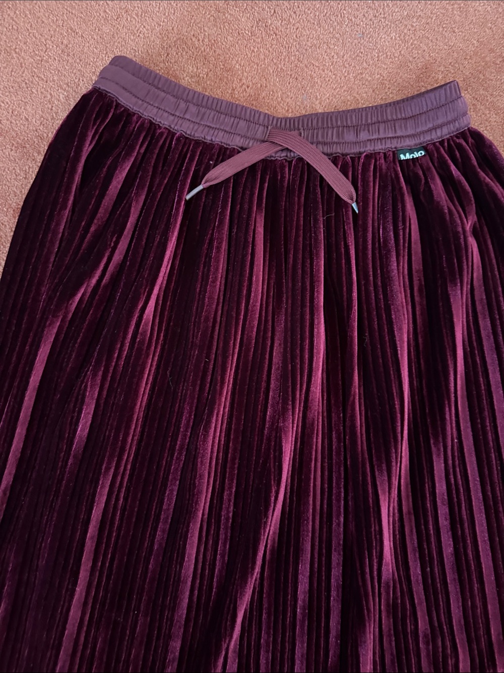 Malo Pleated Velvet Skirt in Deep Burgundy